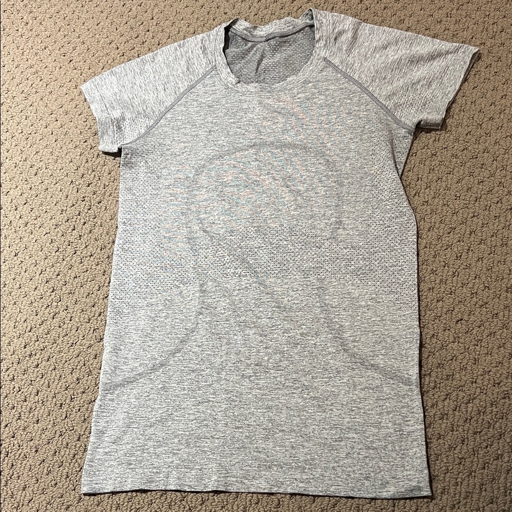 Lulu Lemon Swiftly Tech T-Shirt
